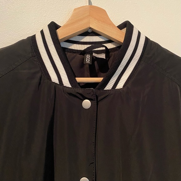 HM DIVIDED oversized bomber jacket - Picture 6 of 7